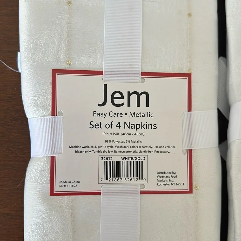 Wegmans Jem White Gold Metallic Polka Ombré Squares Holiday Set of 8 Napkins